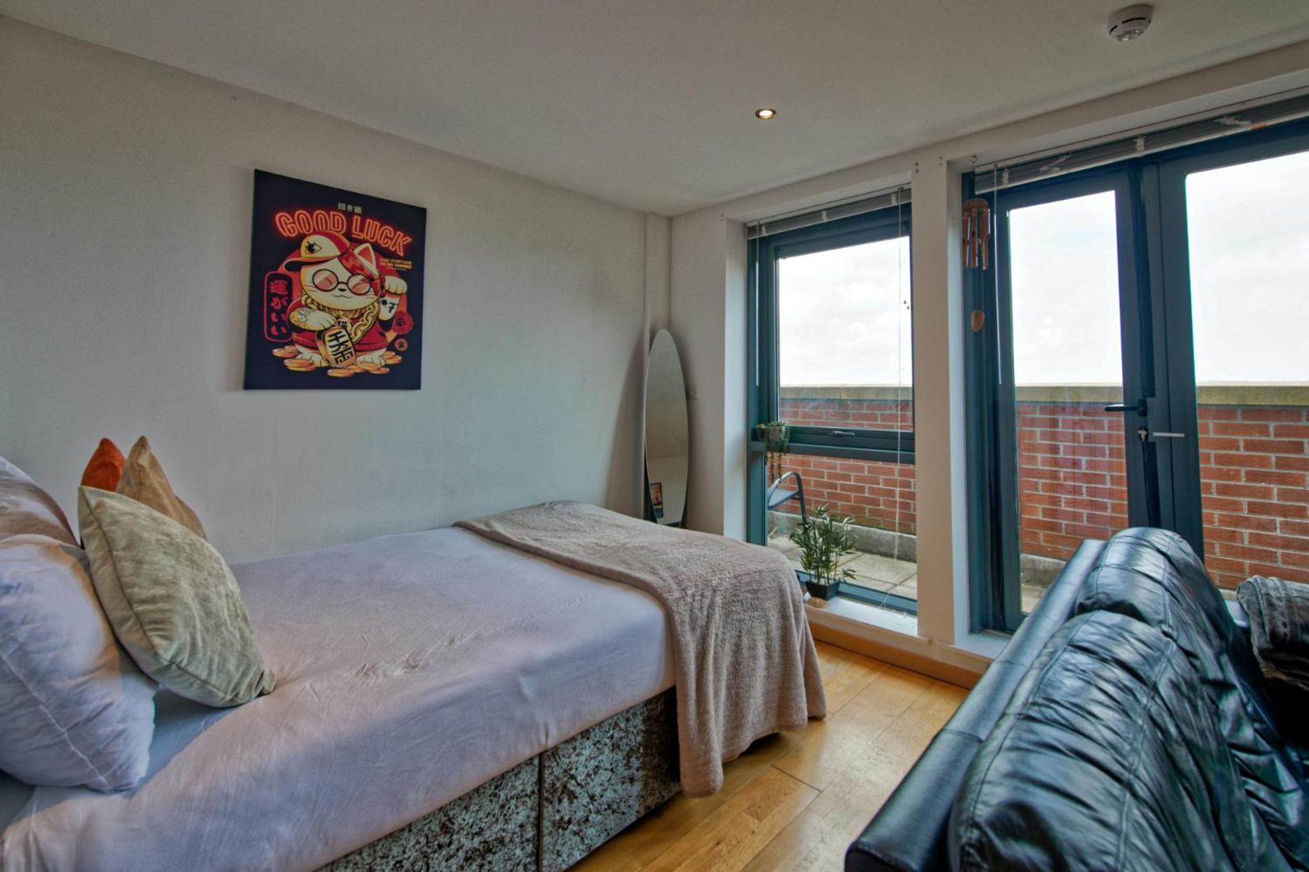 Sidemersey Livings- Convenient And Central 2-Bedroom Haven In L1 Liverpool Kültér fotó