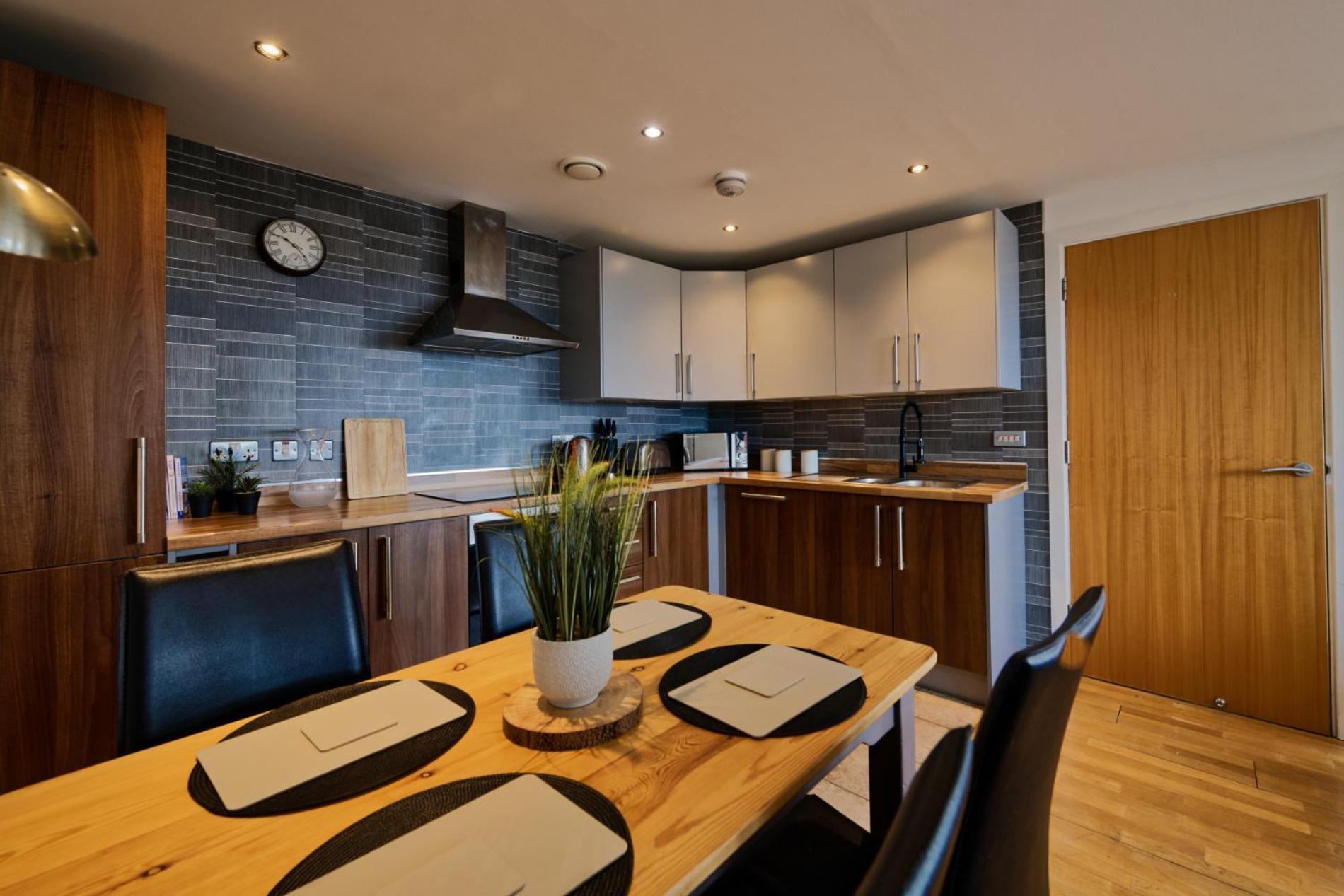 Sidemersey Livings- Convenient And Central 2-Bedroom Haven In L1 Liverpool Kültér fotó