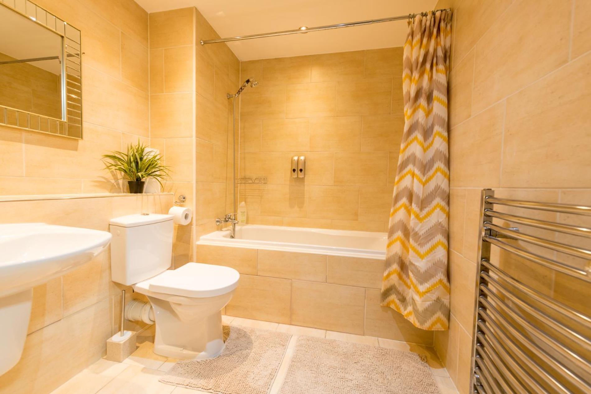 Sidemersey Livings- Convenient And Central 2-Bedroom Haven In L1 Liverpool Kültér fotó