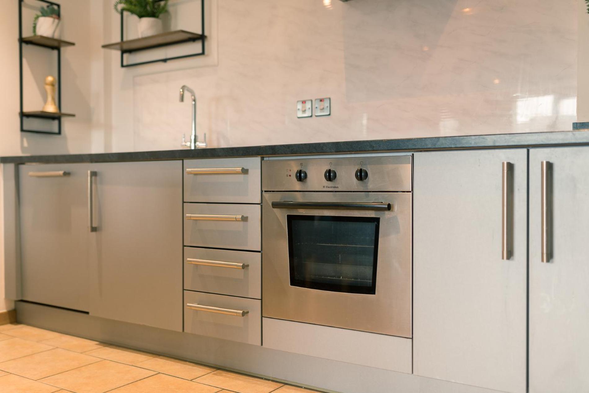Sidemersey Livings- Convenient And Central 2-Bedroom Haven In L1 Liverpool Kültér fotó